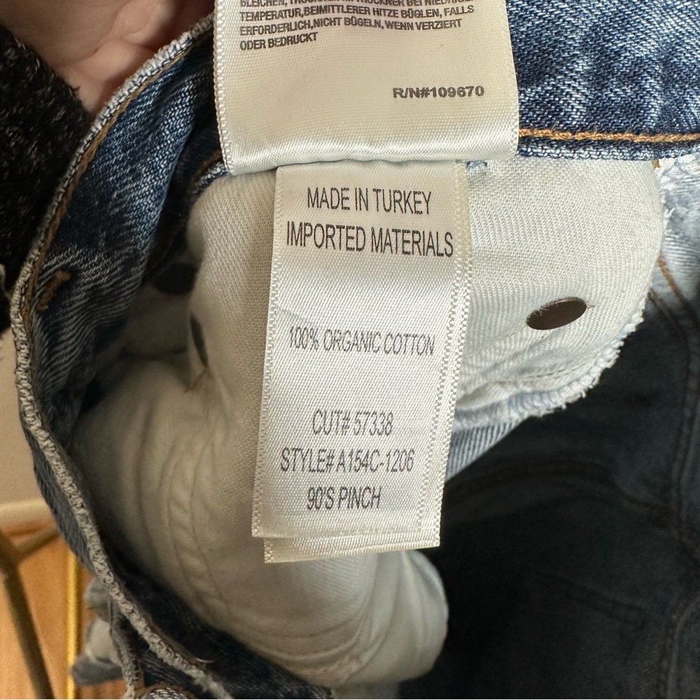 Agolde 90s Pinch Waist Jeans in Backdrop - Picture 8 of 10